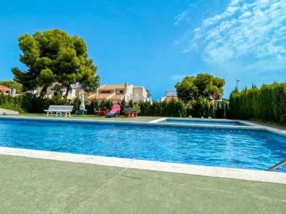 3-bedroom Apartment In Orihuela Costa, Spain (106 M²)