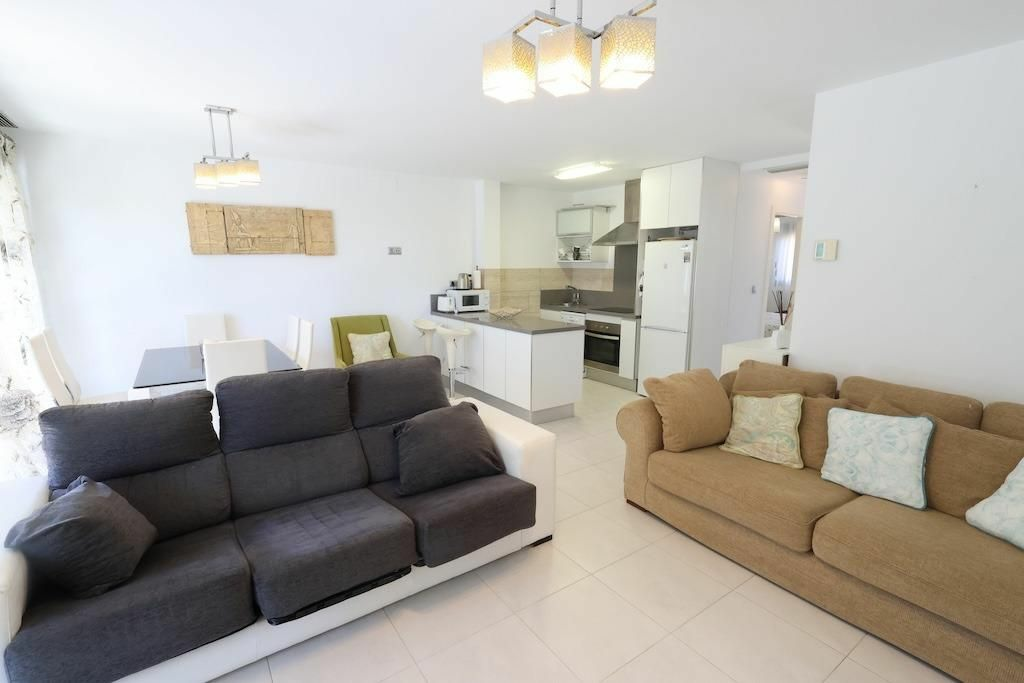2-bedroom Apartment In Orihuela Costa, Spain (80 M²)