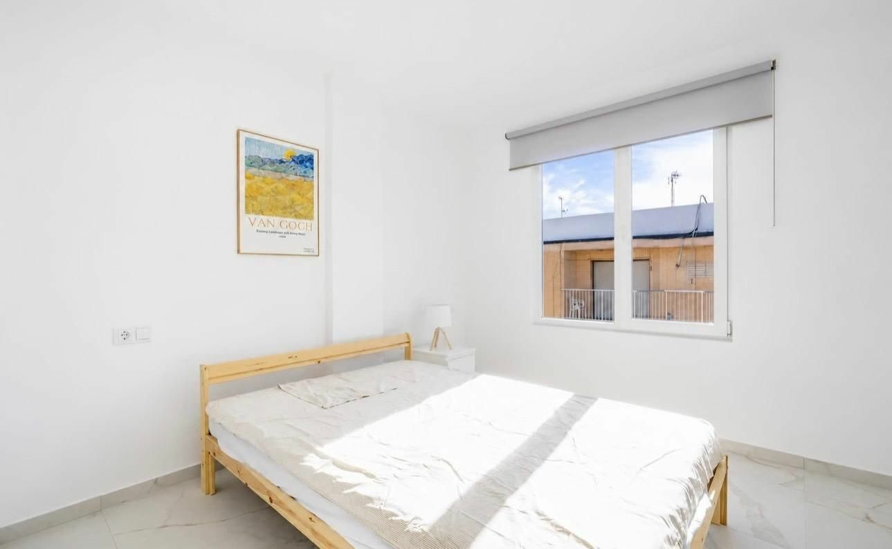3-bedroom Apartment In Torrevieja, Spain (95 M²)
