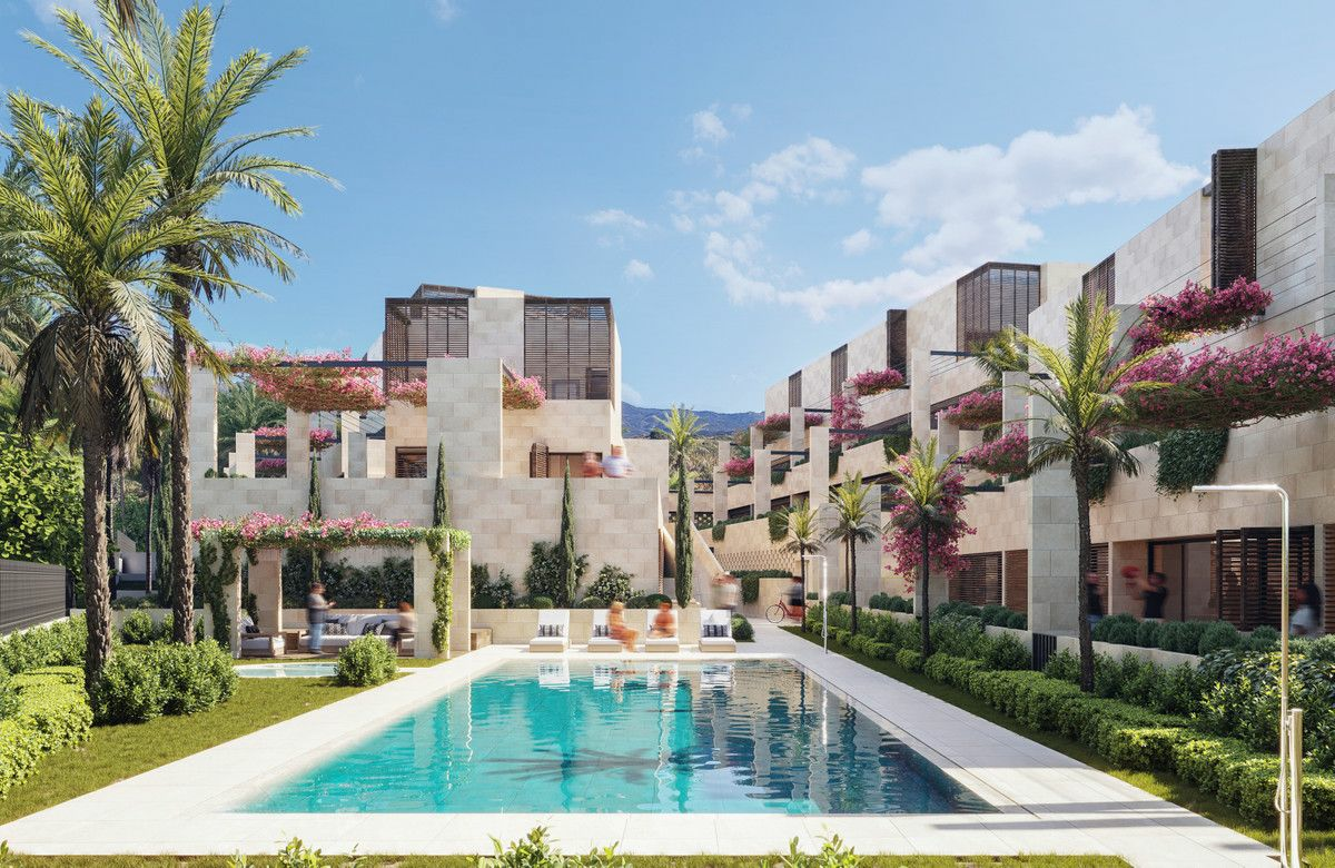 2-bedroom Apartment In Estepona, Spain (75 M²)