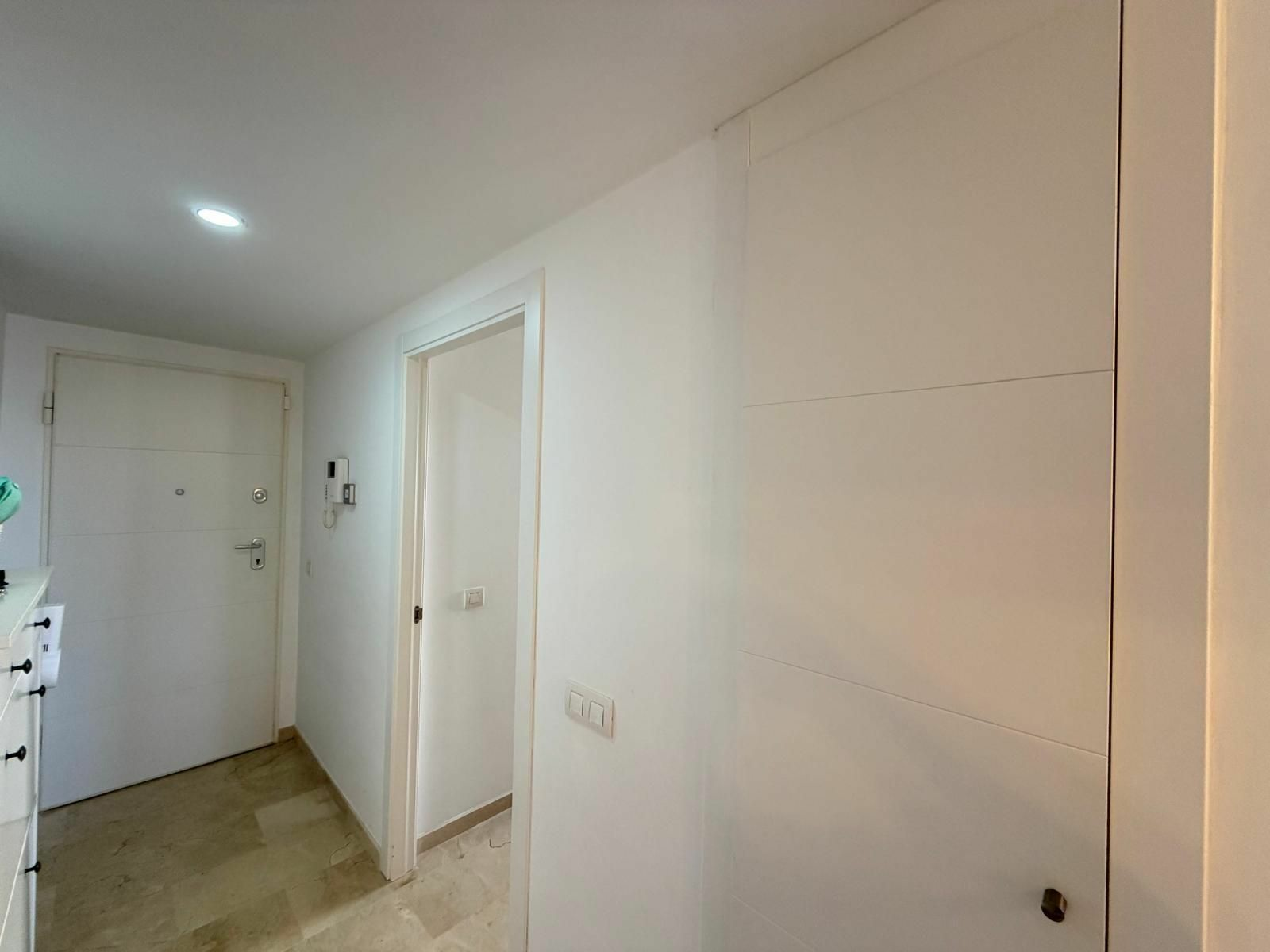 3-bedroom Apartment In Torrevieja, Spain (113 M²)