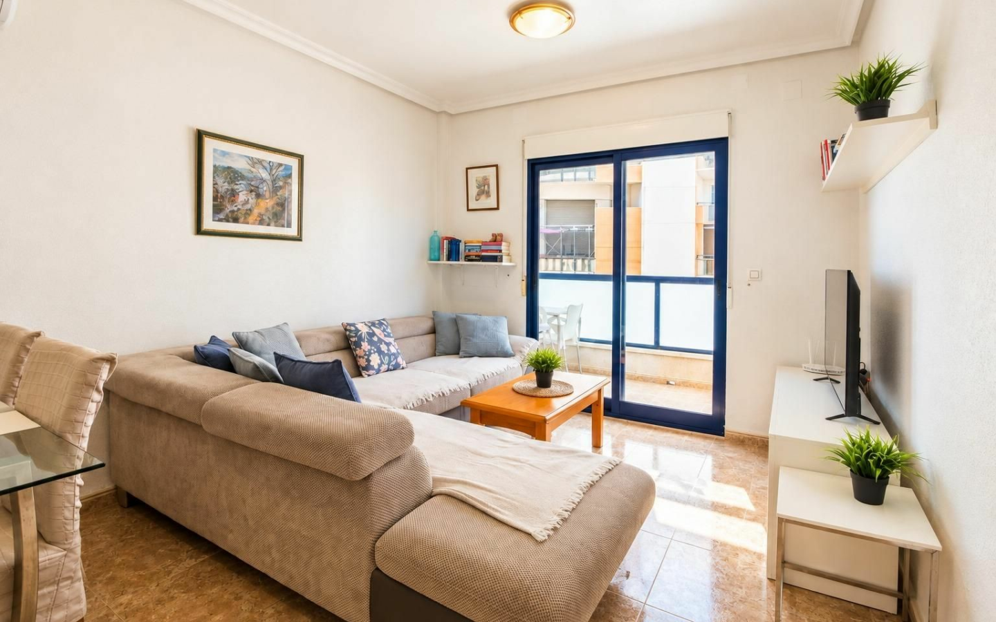 2-bedroom Apartment In Orihuela Costa, Spain (66 M²)
