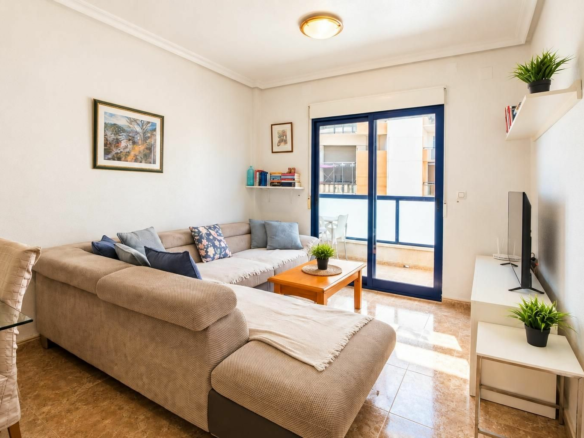 2-bedroom Apartment In Orihuela Costa, Spain (66 M²)