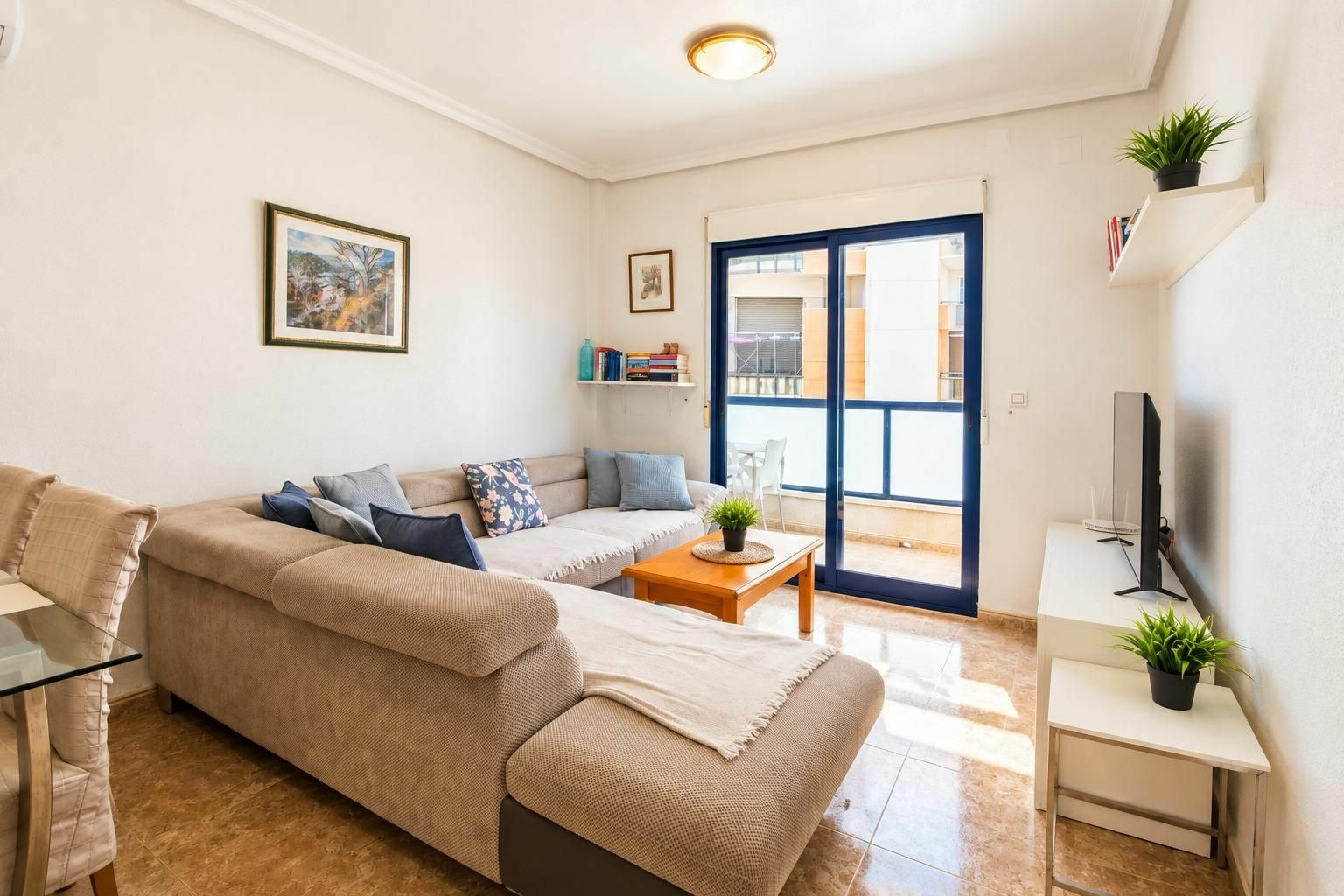 2-bedroom Apartment In Orihuela Costa, Spain (66 M²)