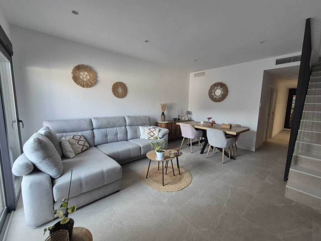 3-bedroom House In San Pedro Del Pinatar, Spain (108 M²)