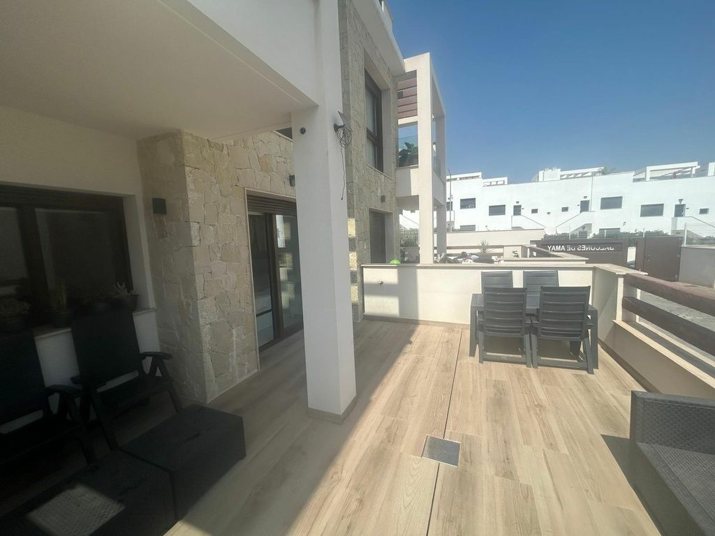 2-bedroom Apartment In Torrevieja, Spain