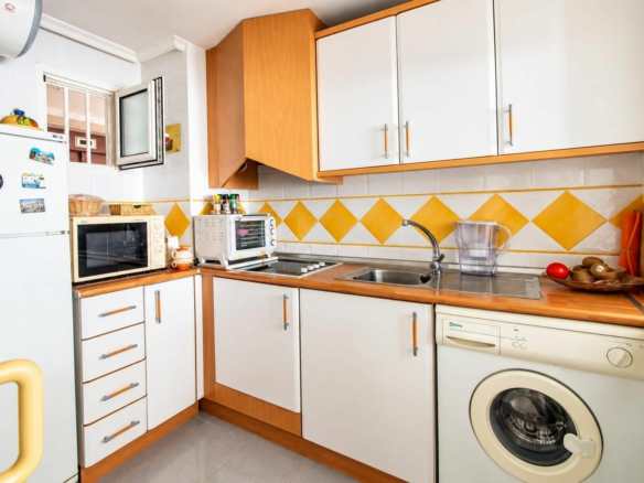 1-bedroom Apartment In Orihuela Costa, Spain (44 M²)