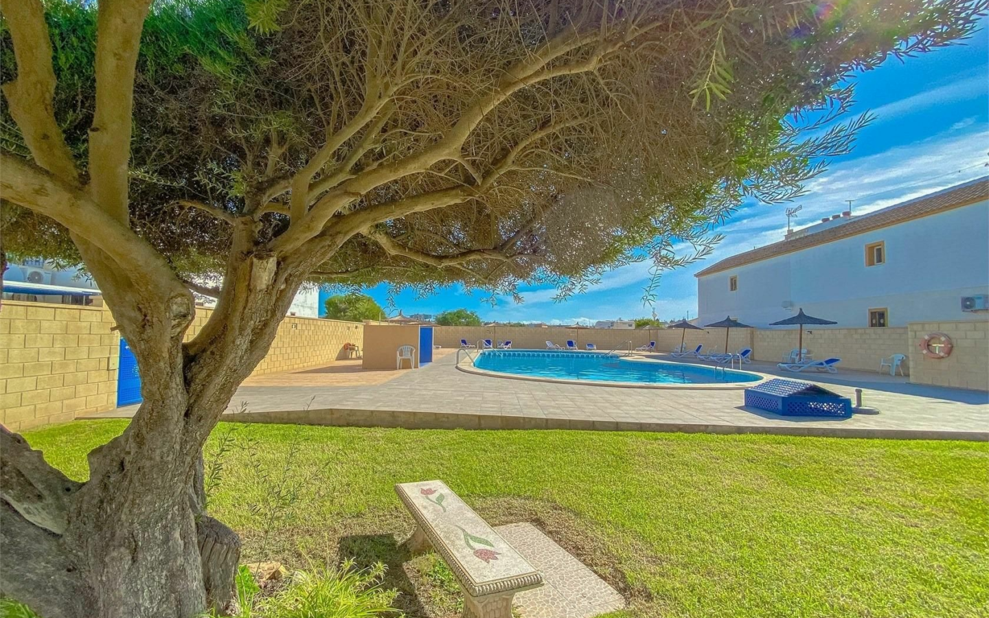 2-bedroom Bungalow In Torrevieja, Spain (55 M²)