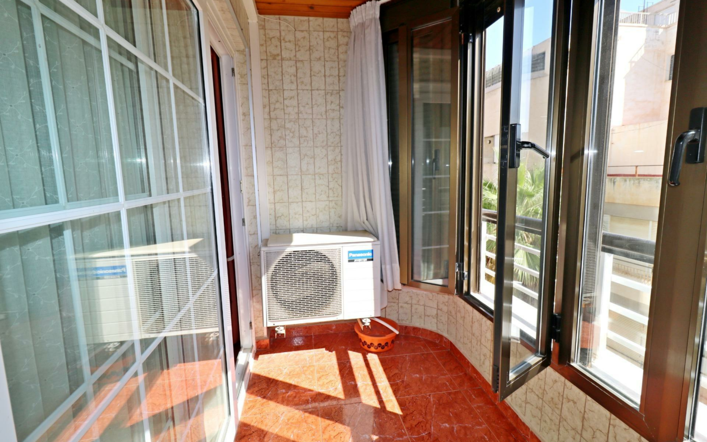 3-bedroom Apartment In Torrevieja, Spain (97 M²)