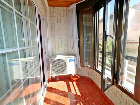 3-bedroom Apartment In Torrevieja, Spain (97 M²)