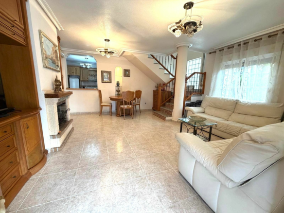 3-bedroom Villa In Orihuela Costa, Spain (124 M²)
