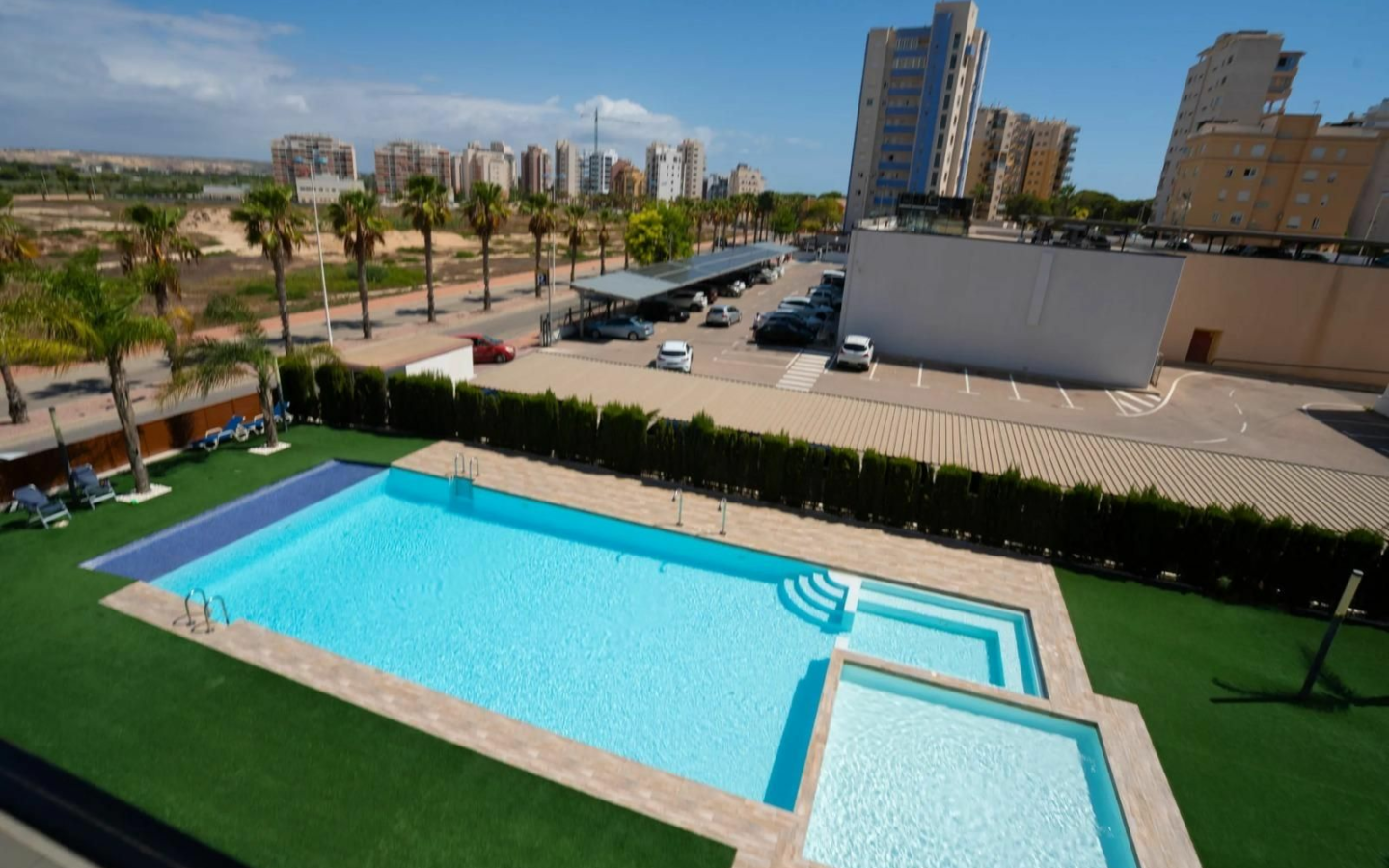 2-bedroom Apartment In Guardamar Del Segura, Spain (73 M²)