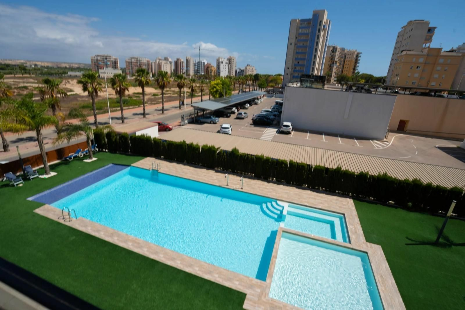 2-bedroom Apartment In Guardamar Del Segura, Spain (73 M²)