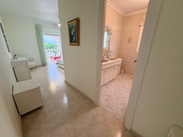 5-bedroom Villa In Rojales, Spain (344 M²)