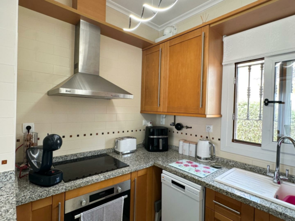 2-bedroom House In Algorfa, Spain (74 M²)