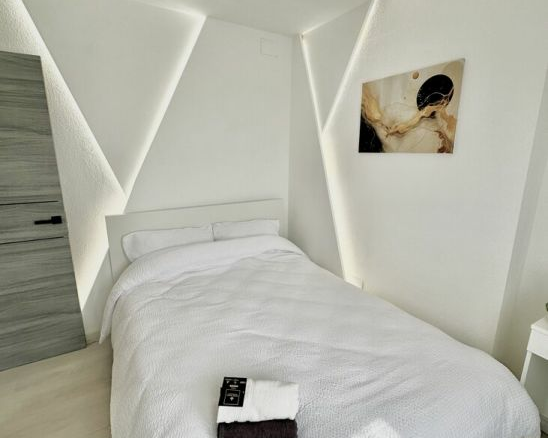 3-bedroom Apartment In Torrevieja, Spain (75 M²)