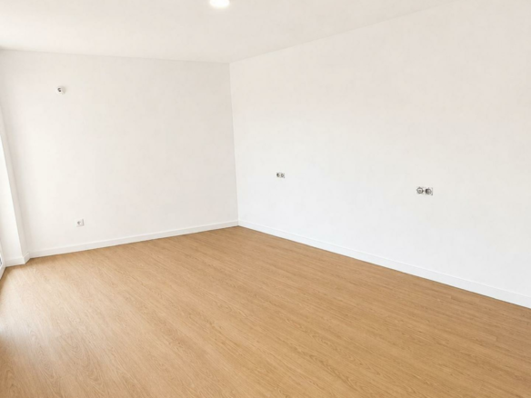 3-bedroom Apartment In Orihuela Costa, Spain (92 M²)