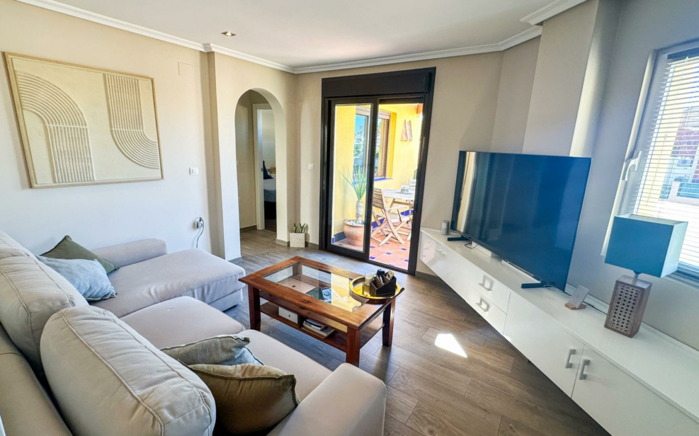 2-bedroom Bungalow In Torrevieja, Spain (70 M²)