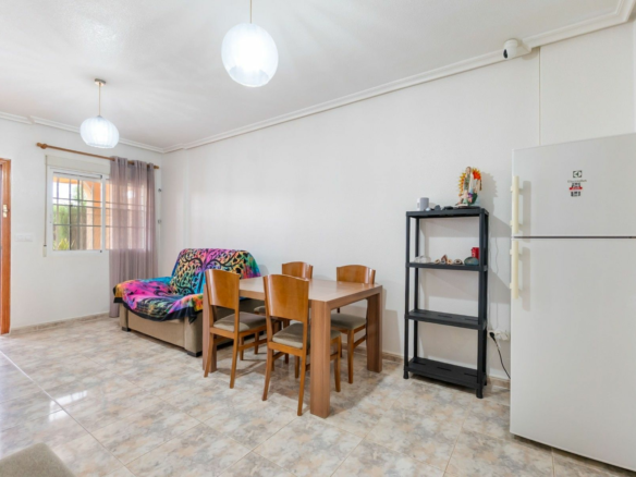2-bedroom Terraced House In Santiago De La Ribera, Spain (72 M²)