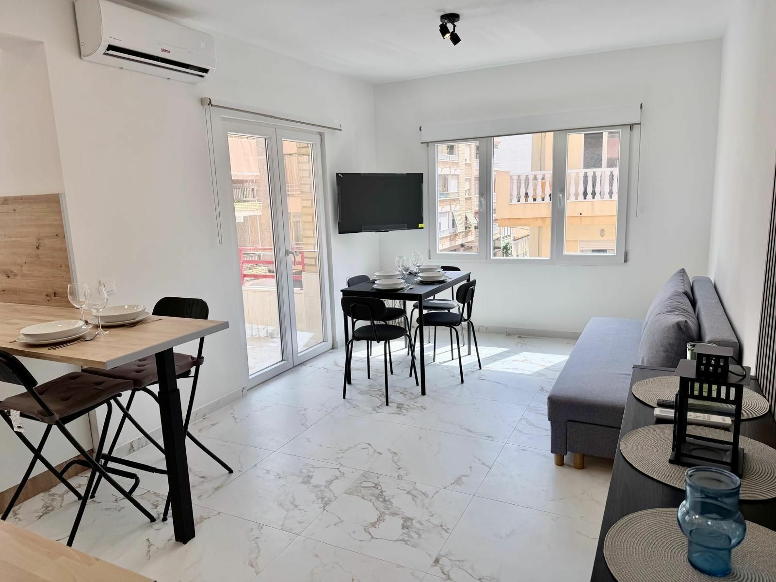 2-bedroom Apartment In Torrevieja, Spain (64 M²)