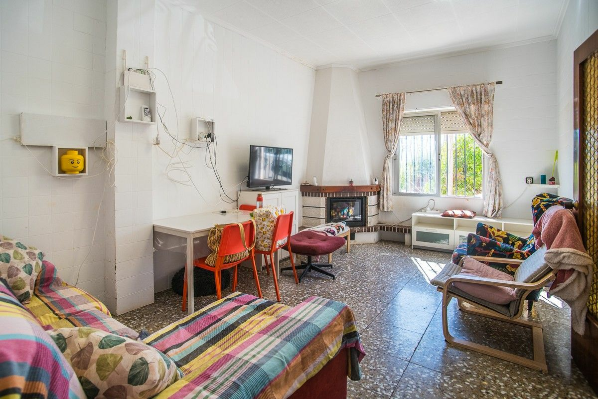 4-bedroom Villa In Orihuela, Spain (362 M²)