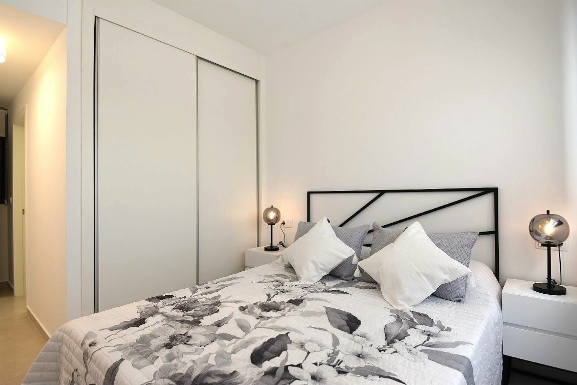 2-bedroom Apartment In Orihuela Costa, Spain (92 M²)