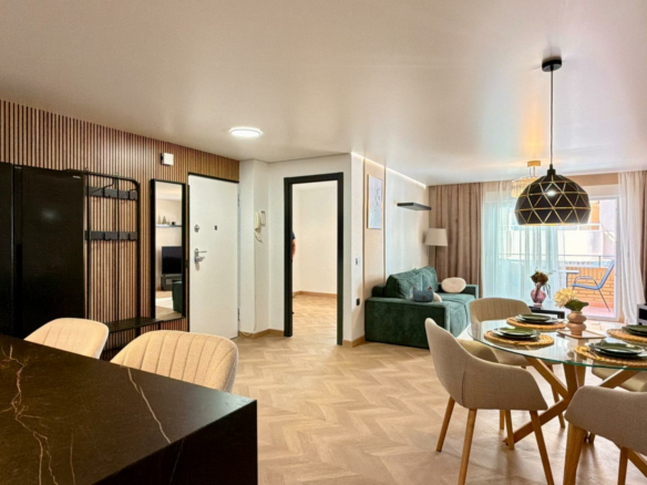 3-bedroom Apartment In Torrevieja, Spain (100 M²)