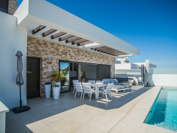 4-bedroom Villa In Formentera Del Segura, Spain (203 M²)