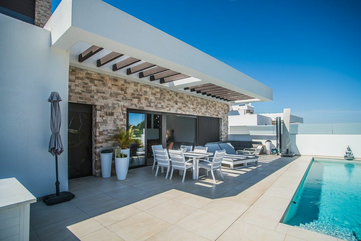 4-bedroom Villa In Formentera Del Segura, Spain (203 M²)