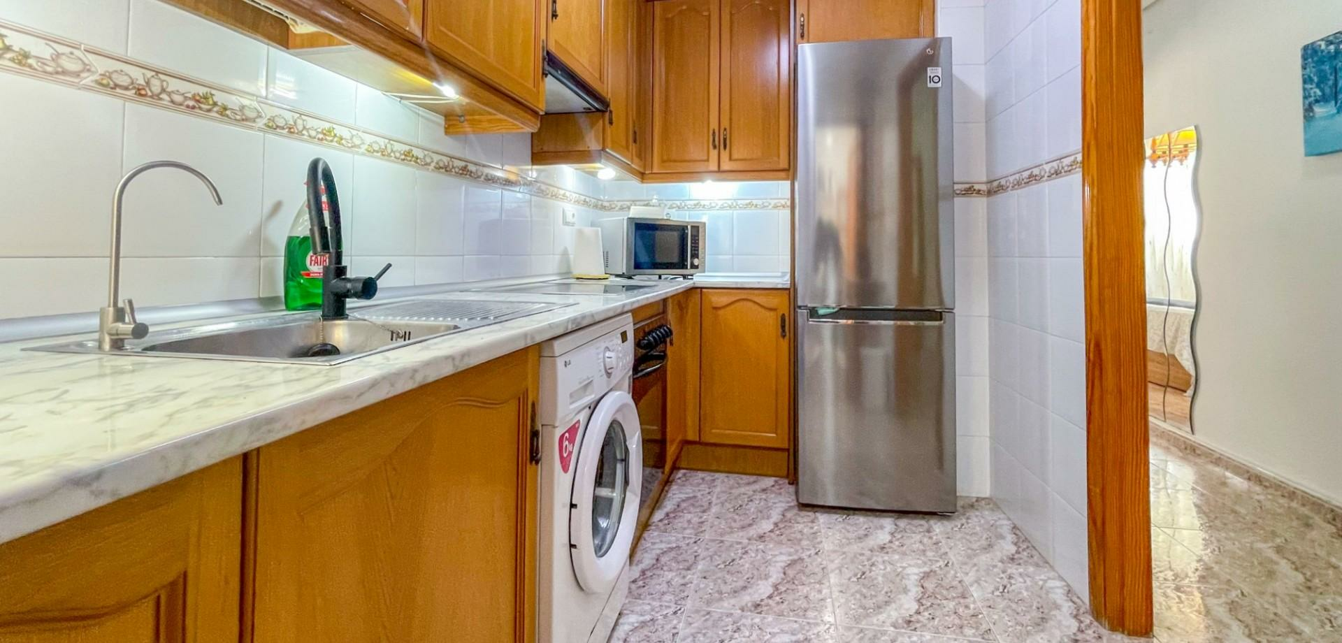 3-bedroom Apartment In Torrevieja, Spain (92 M²)