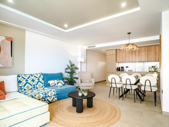 3-bedroom Apartment In Torrevieja, Spain (110 M²)
