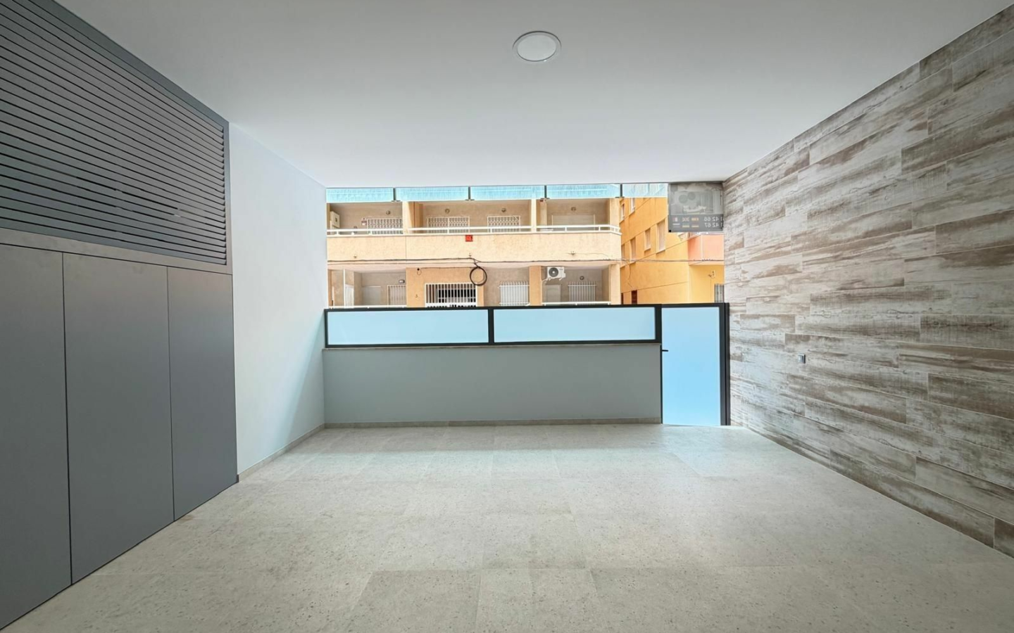 2-bedroom Apartment In Torrevieja, Spain (123 M²)