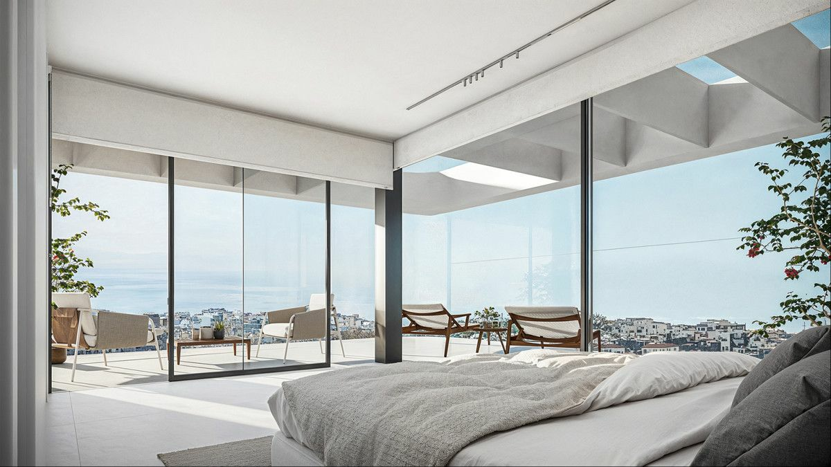 2-bedroom Apartment In Estepona, Spain (71 M²)