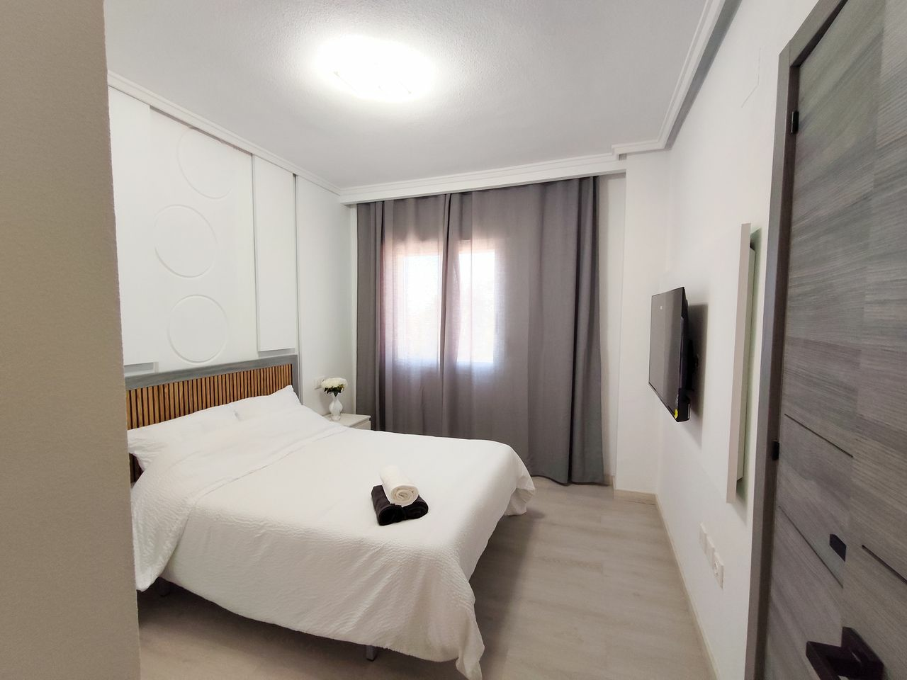 3-bedroom Apartment In Torrevieja, Spain (75 M²)