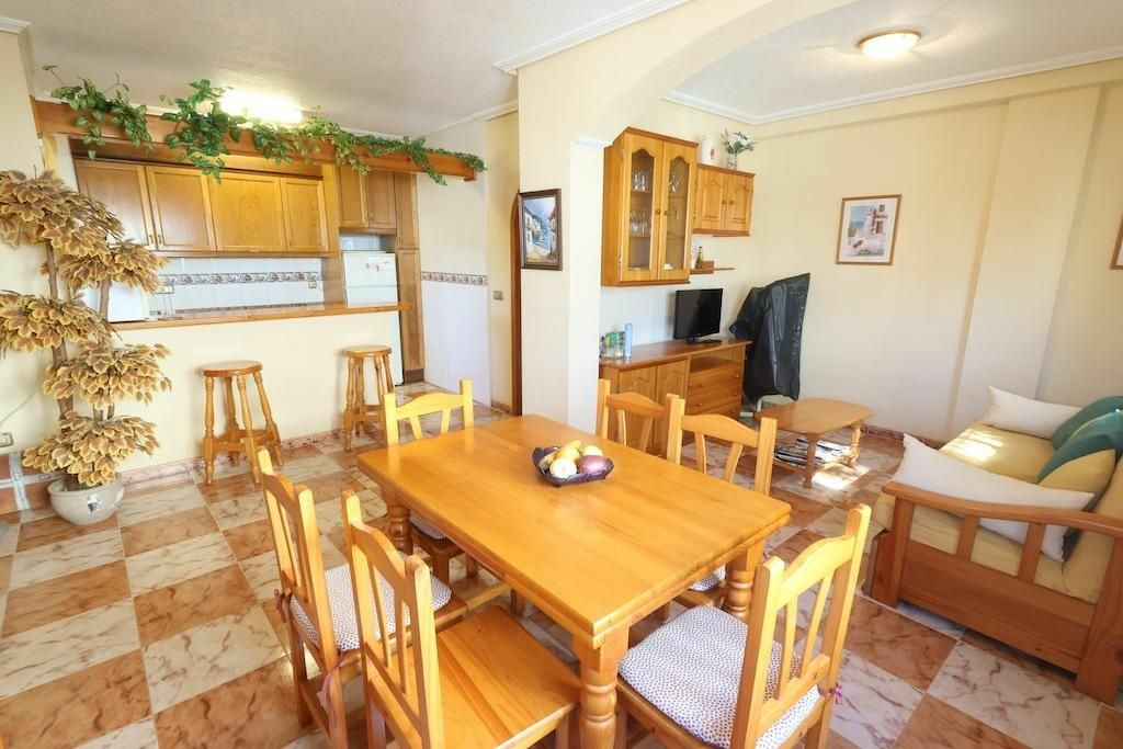 2-bedroom House In Orihuela Costa, Spain (80 M²)