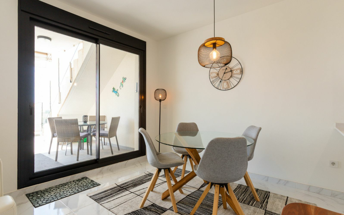 2-bedroom Apartment In Orihuela Costa, Spain (93 M²)