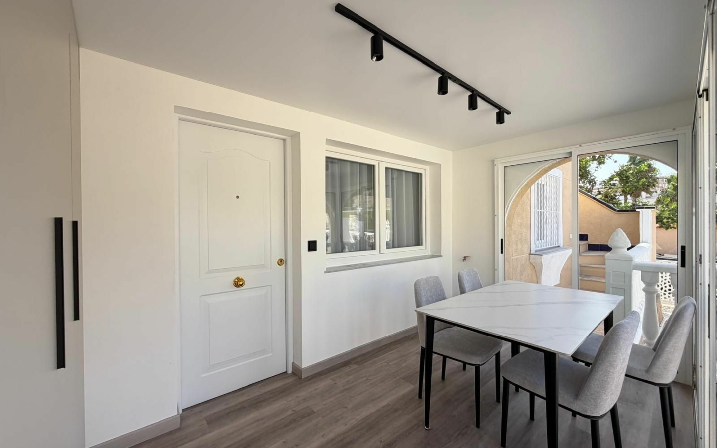 2-bedroom House In Torrevieja, Spain (63 M²)