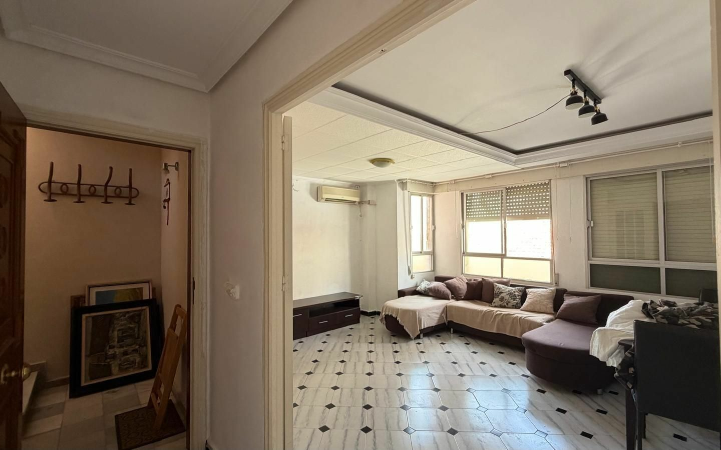3-bedroom Apartment In Torrevieja, Spain (87 M²)