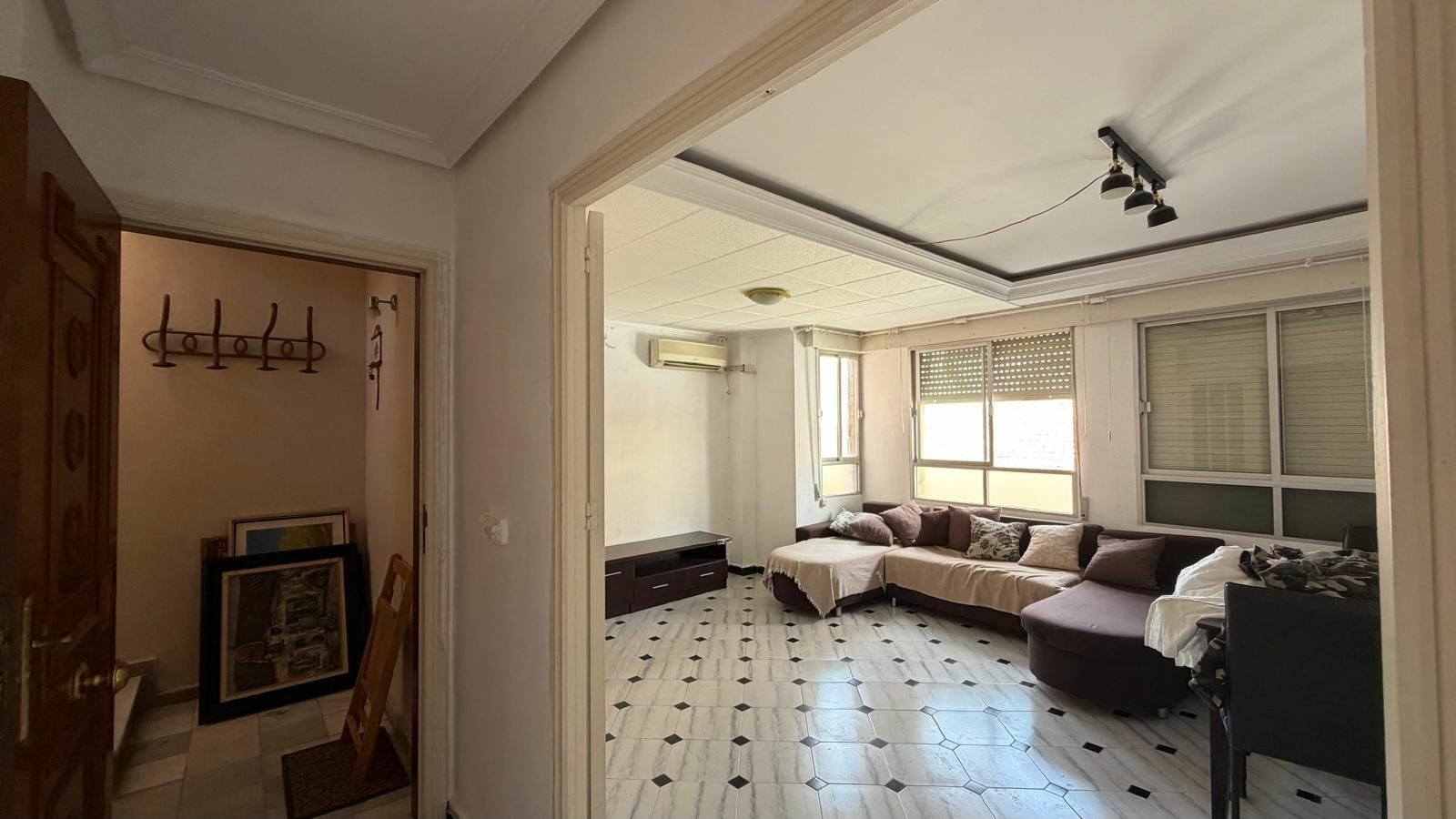 3-bedroom Apartment In Torrevieja, Spain (87 M²)