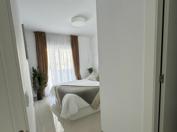 2-bedroom Apartment In Rojales, Spain (82 M²)
