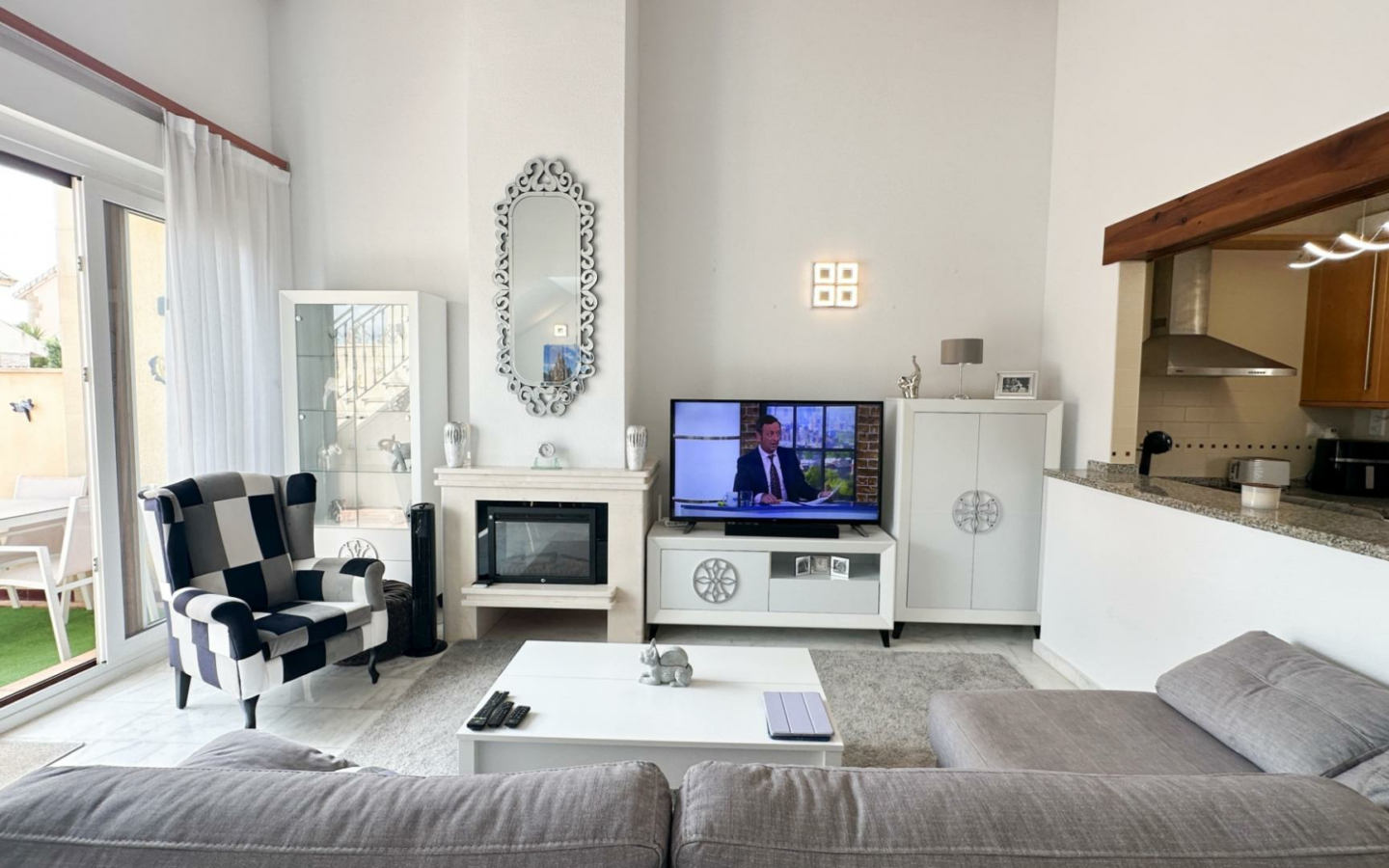 2-bedroom House In Algorfa, Spain (74 M²)