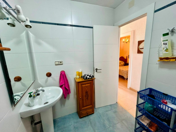 3-bedroom Apartment In Torrevieja, Spain (93 M²)