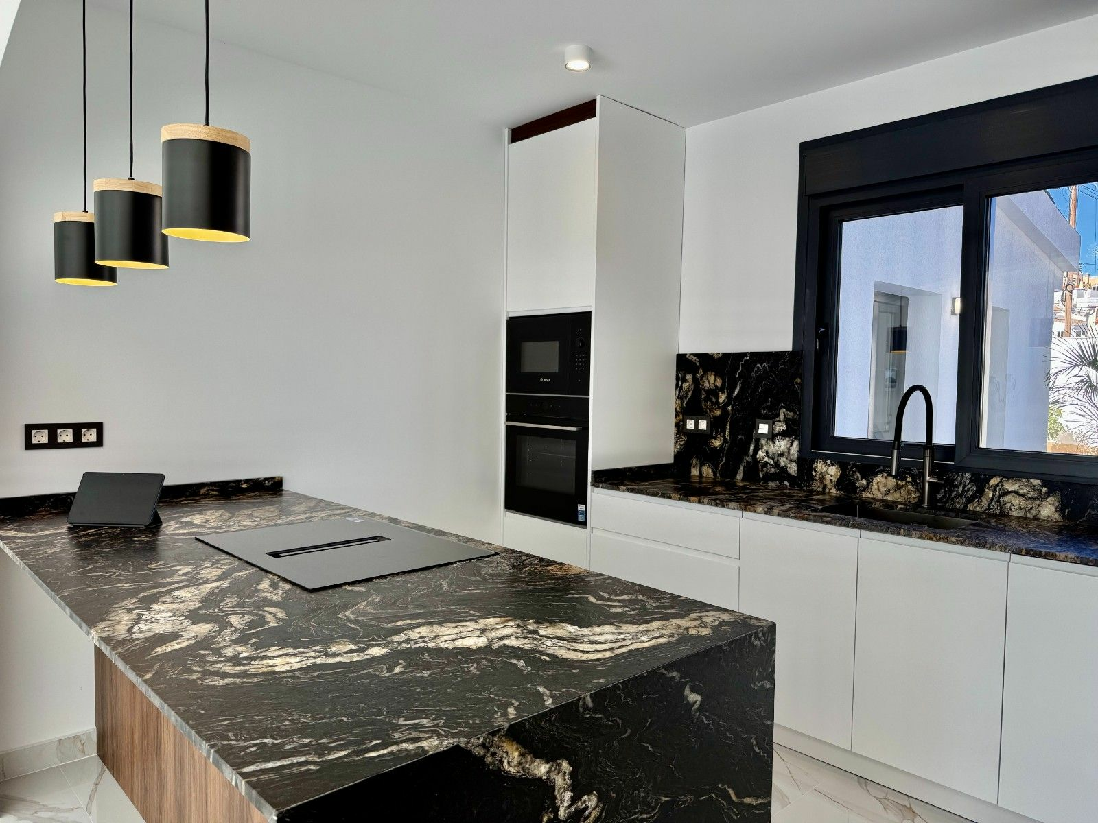 4-bedroom Villa In Rojales, Spain (205 M²)