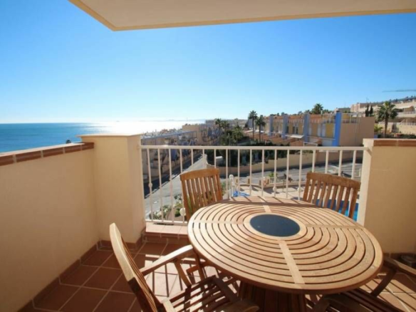 2-bedroom Penthouse In Orihuela Costa, Spain (75 M²)