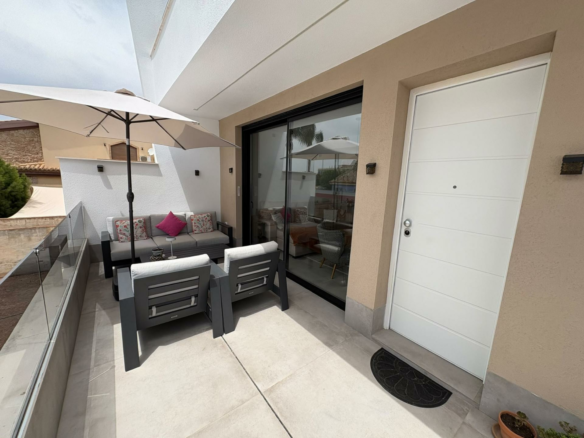 3-bedroom Penthouse In San Pedro Del Pinatar, Spain (83 M²)