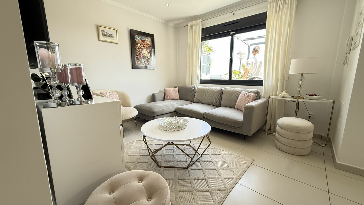 3-bedroom House In Orihuela Costa, Spain