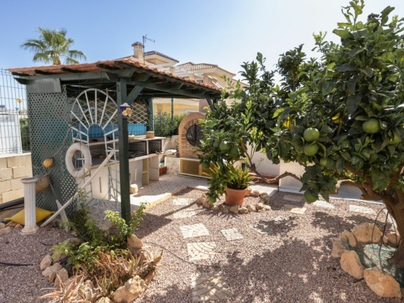 4-bedroom Villa In Orihuela Costa, Spain (180 M²)