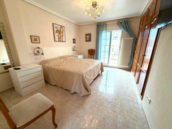 3-bedroom Villa In Orihuela Costa, Spain (124 M²)