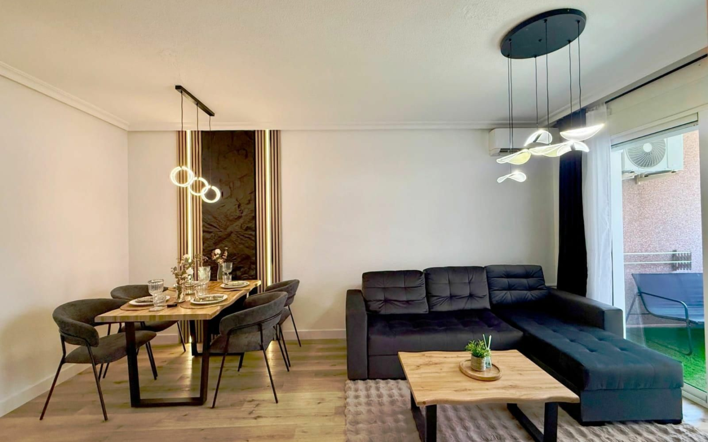 2-bedroom Apartment In Torrevieja, Spain (67 M²)