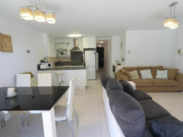 2-bedroom Apartment In Orihuela Costa, Spain (80 M²)